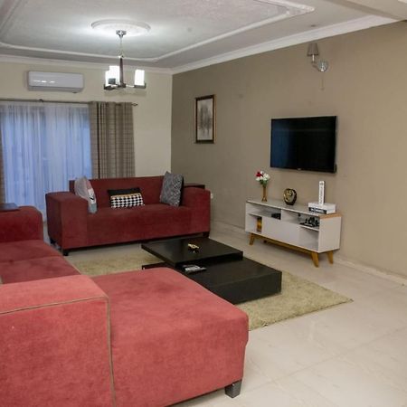 Royal Suites Apartments Lusaka Exterior photo
